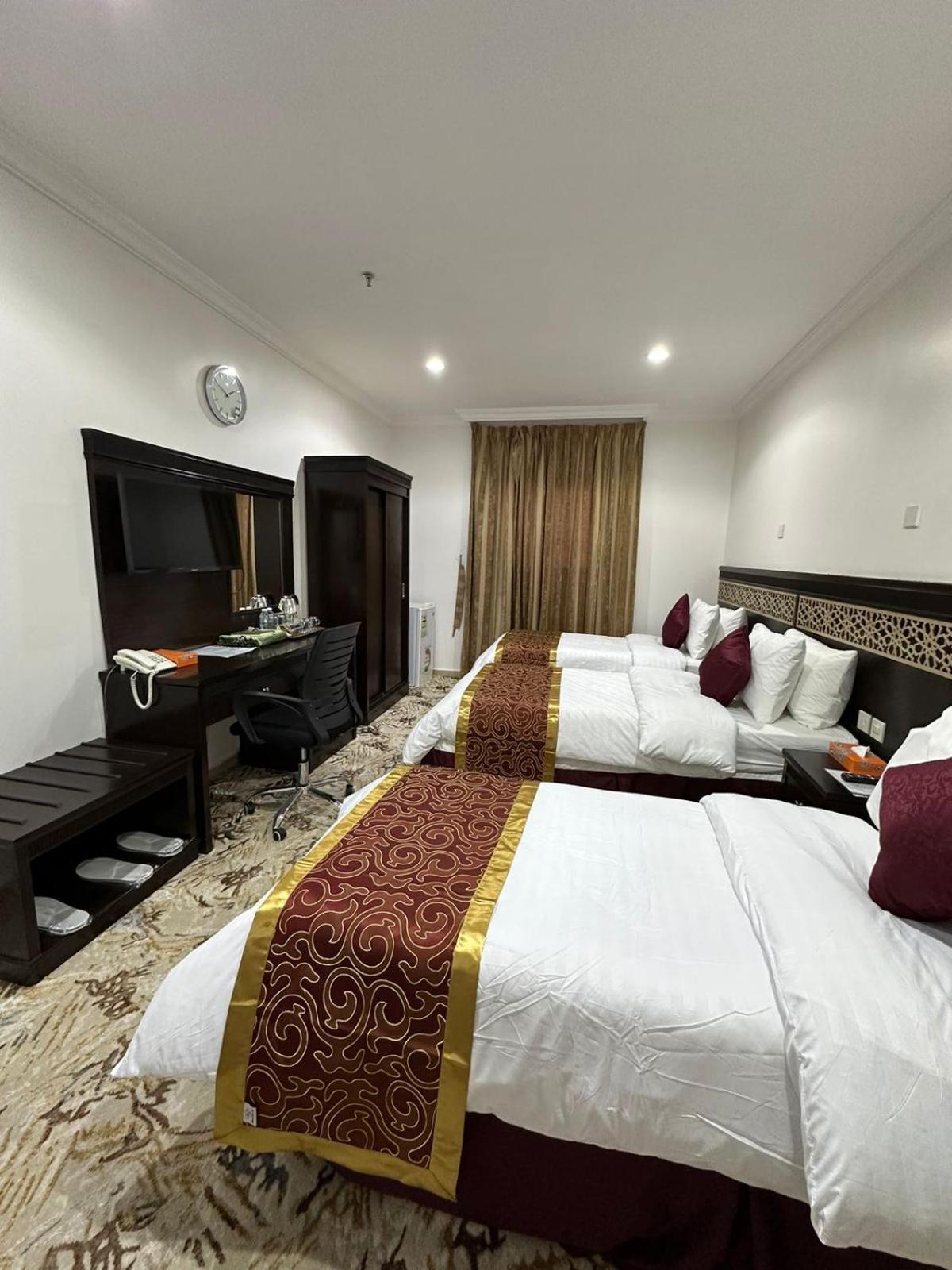 Hotel Nuzha Sqaure