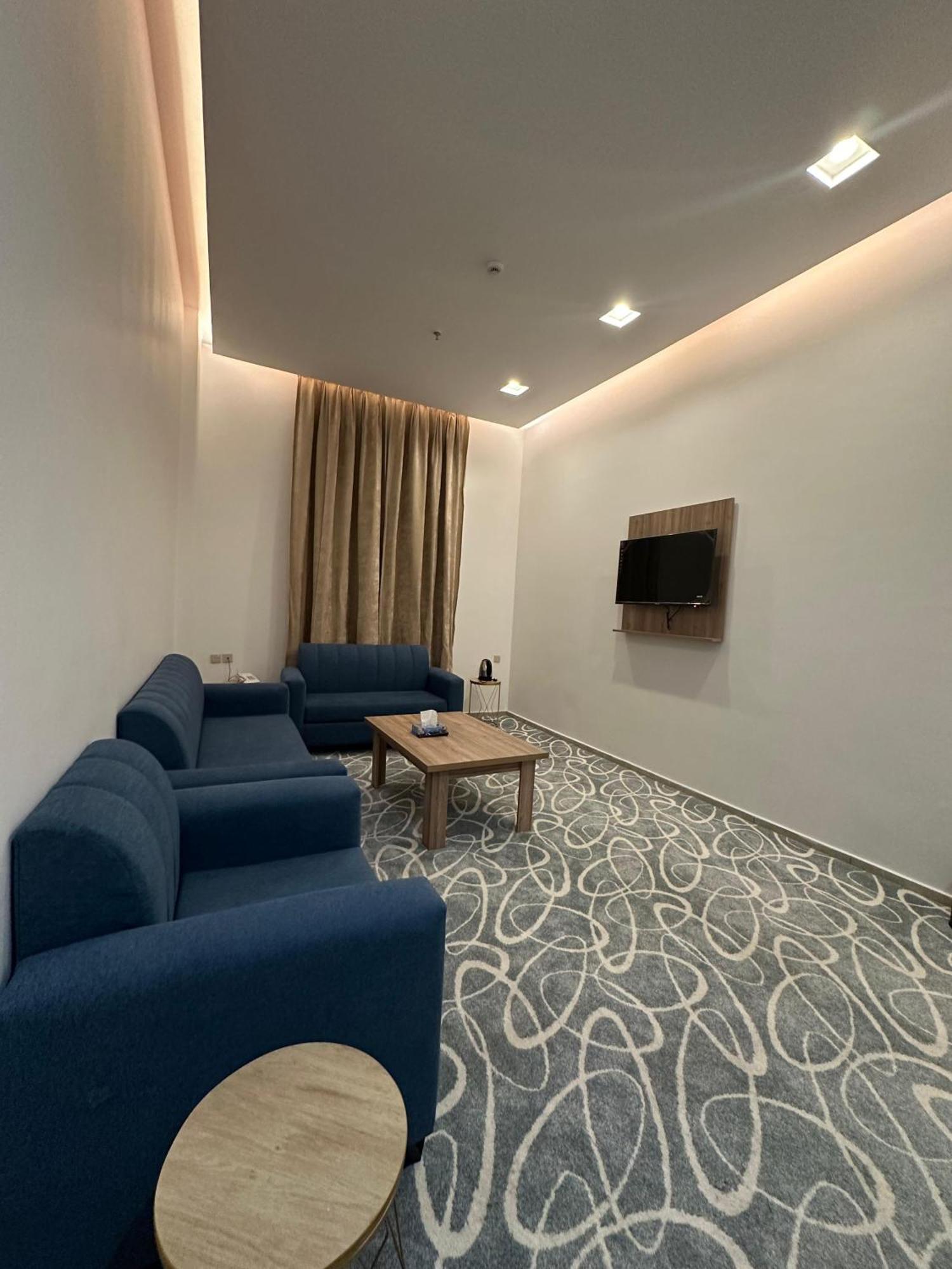 Diwan Al Nuzha Serviced Apartment
