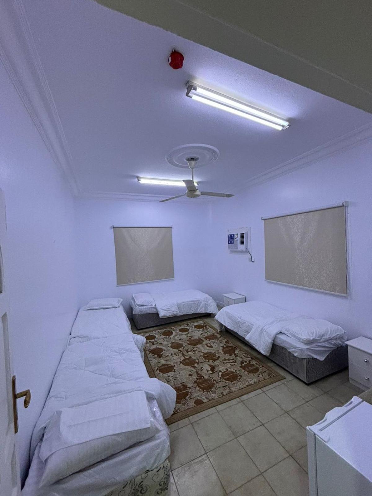 صغيرة بغرفتين بالخالدية Apartment *