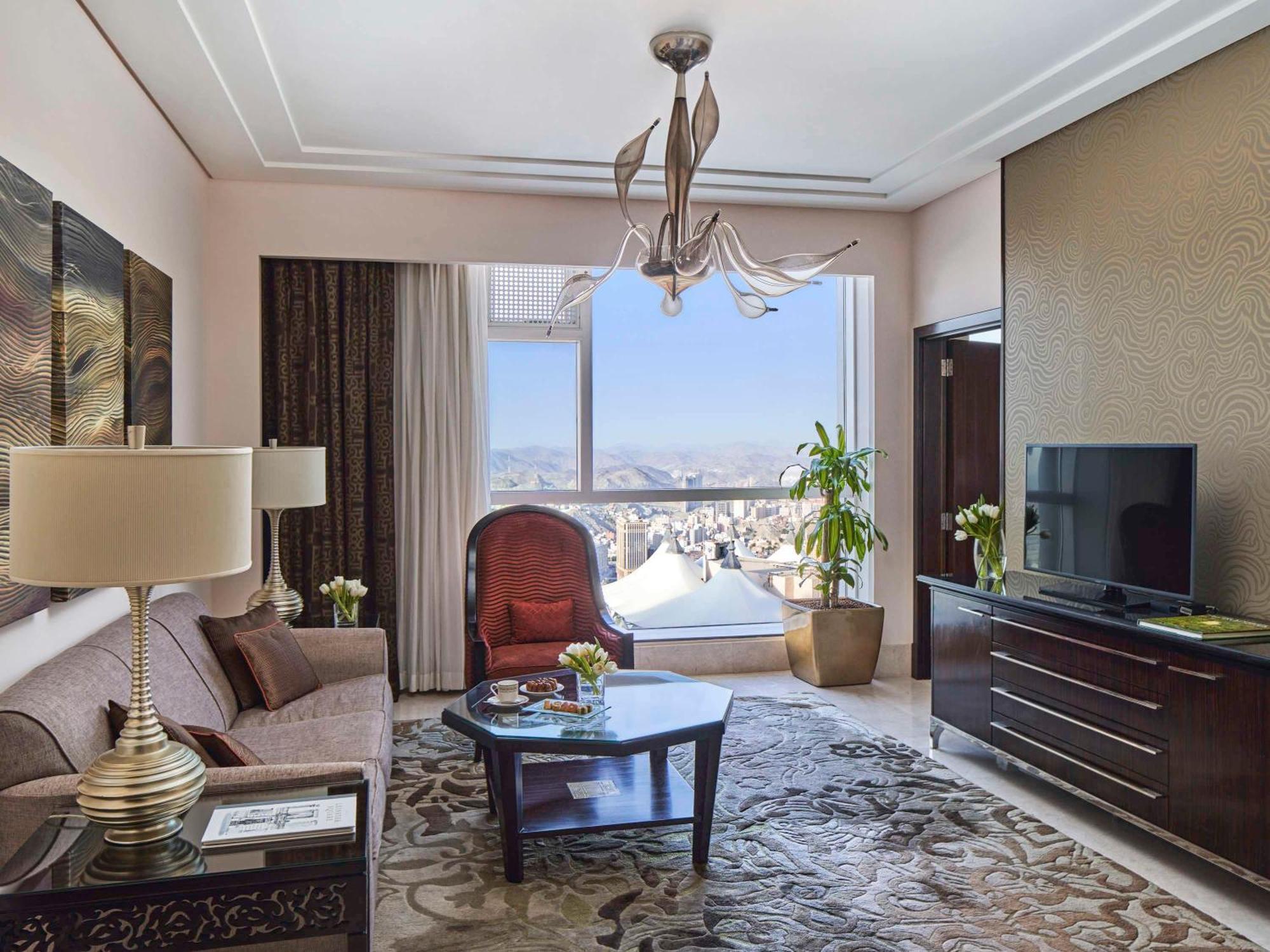 Makkah Clock Royal Tower, A Fairmont 5*