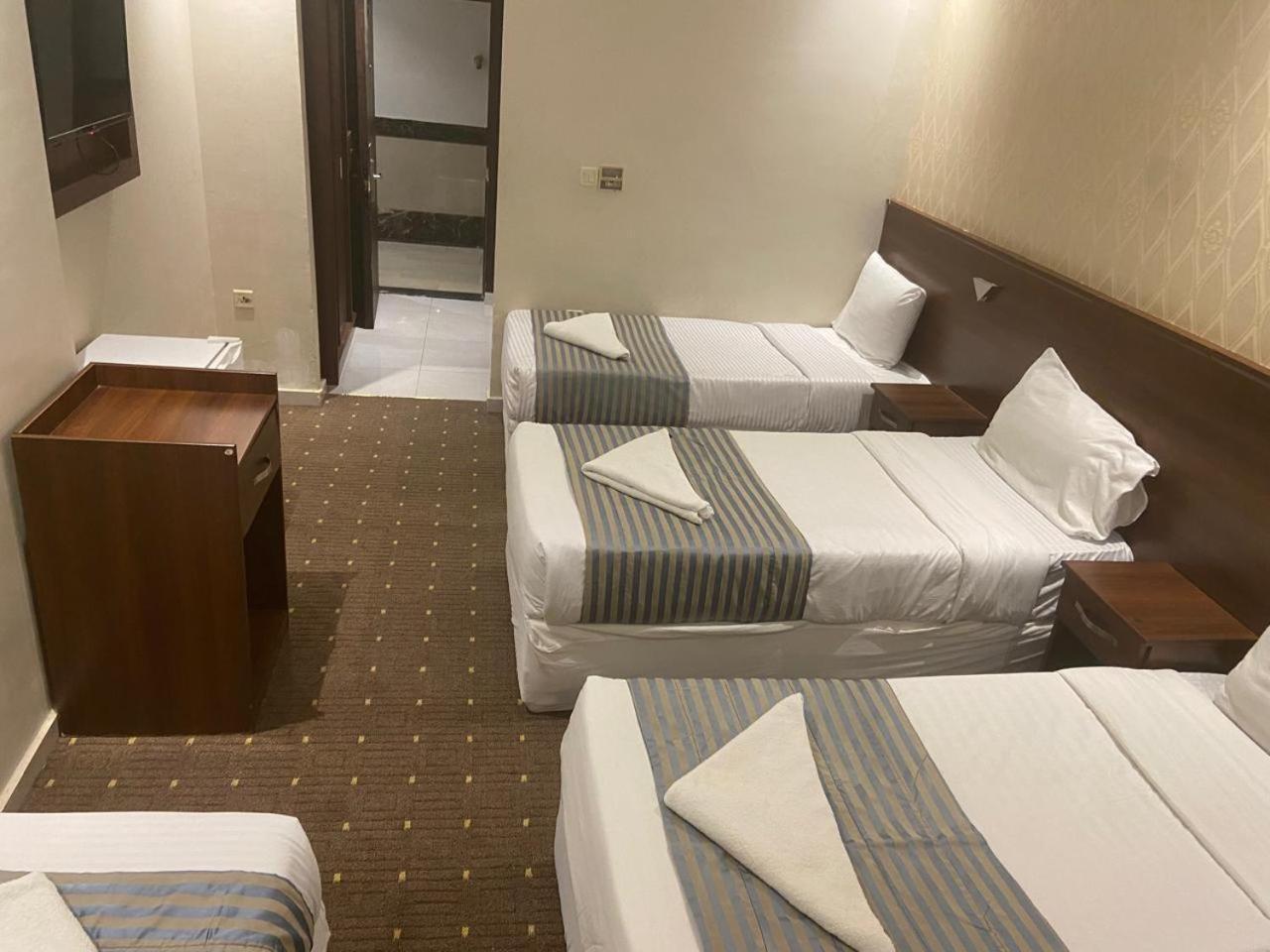 Hotel Akaber Alhyat Eltayser Mecca