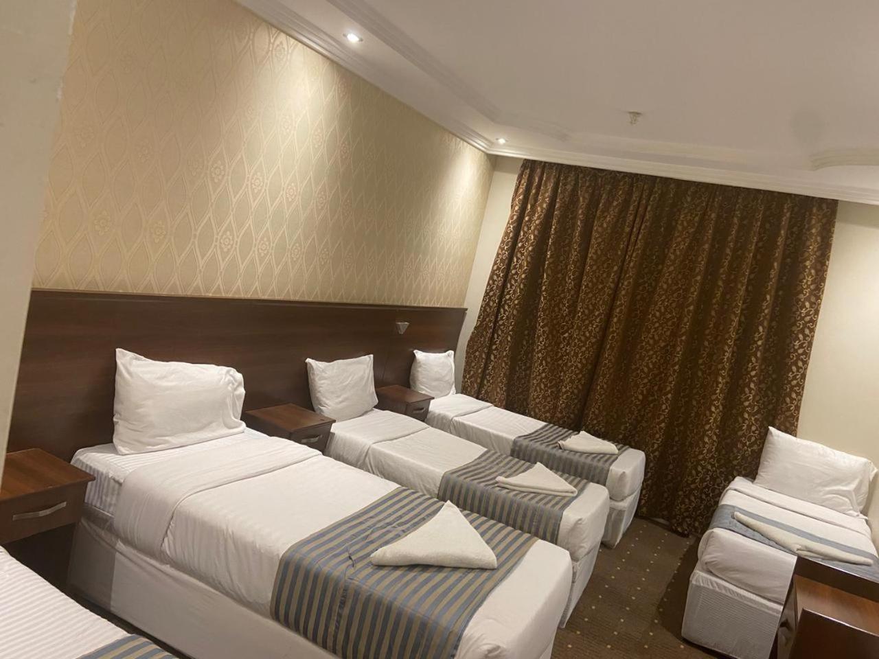 Hotel Akaber Alhyat Eltayser