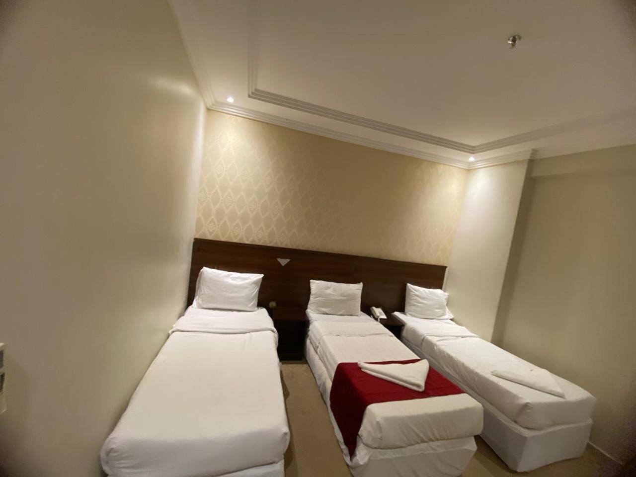 Hotel Akaber Alhyat Eltayser
