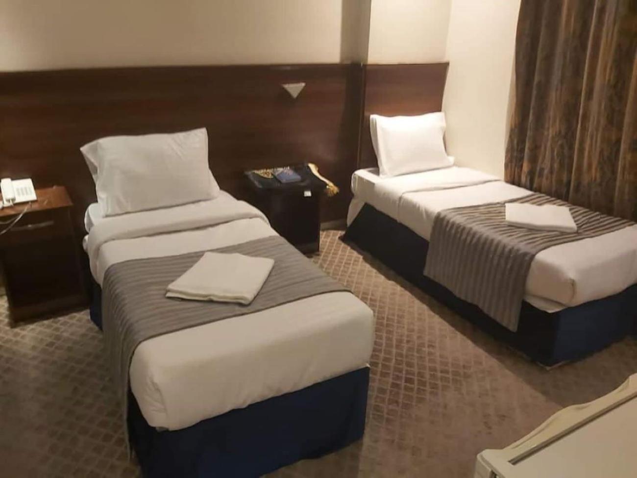 Hotel Akaber Alhyat Eltayser *