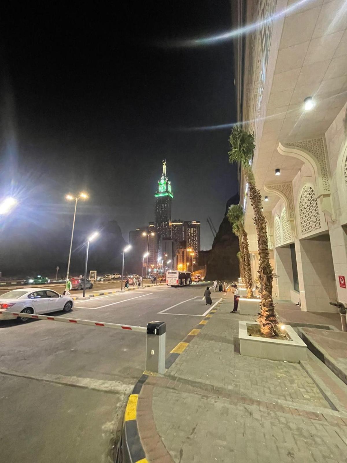 Nawazi Towers Hotel 3*