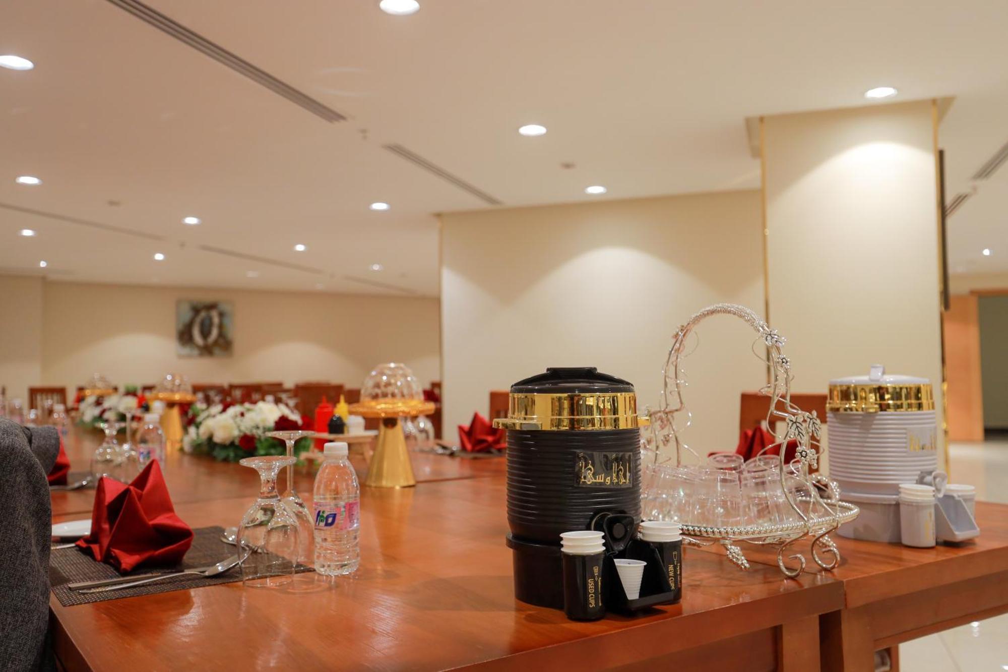 Nawazi Towers Hotel