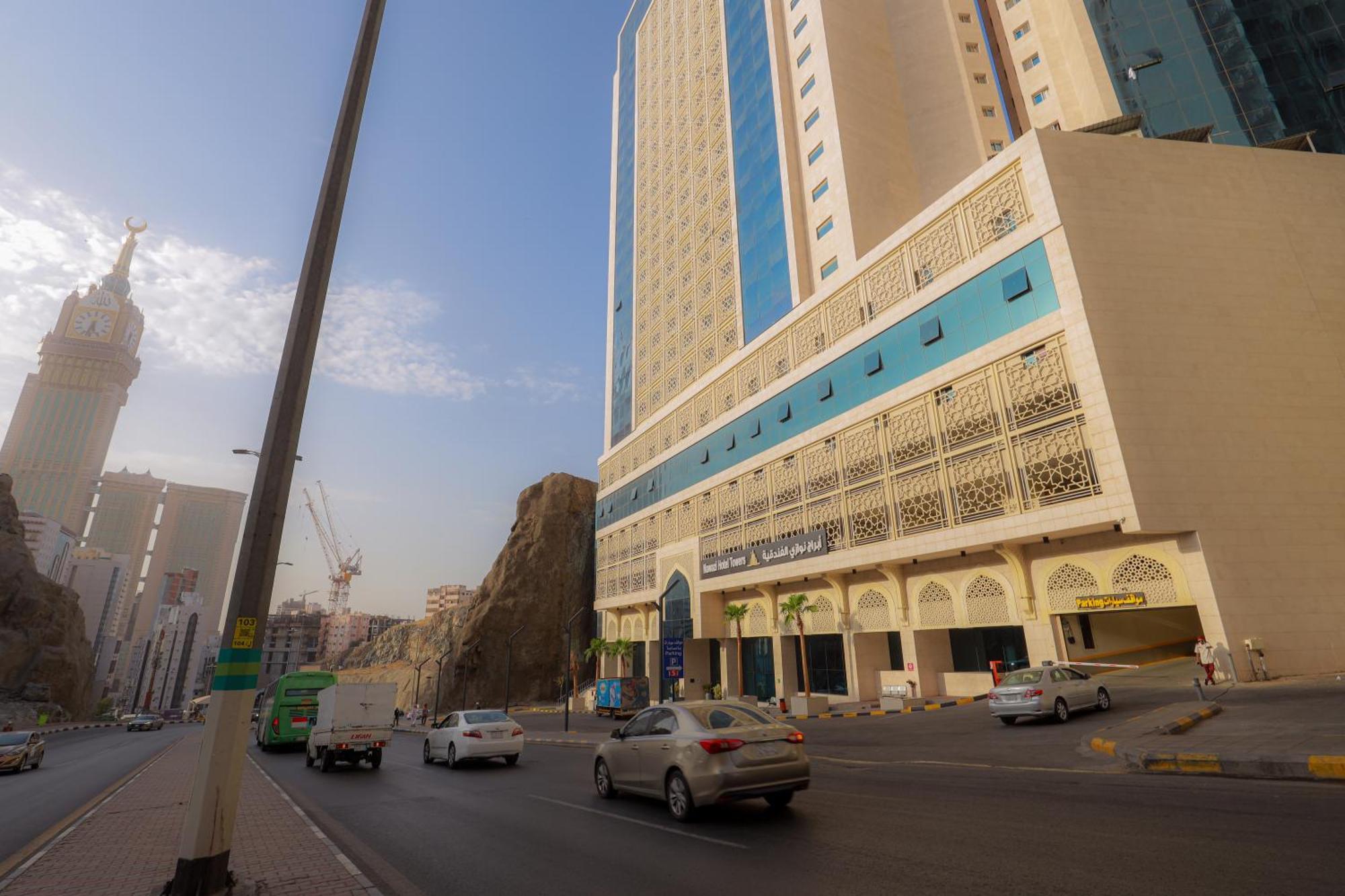 Nawazi Towers Hotel