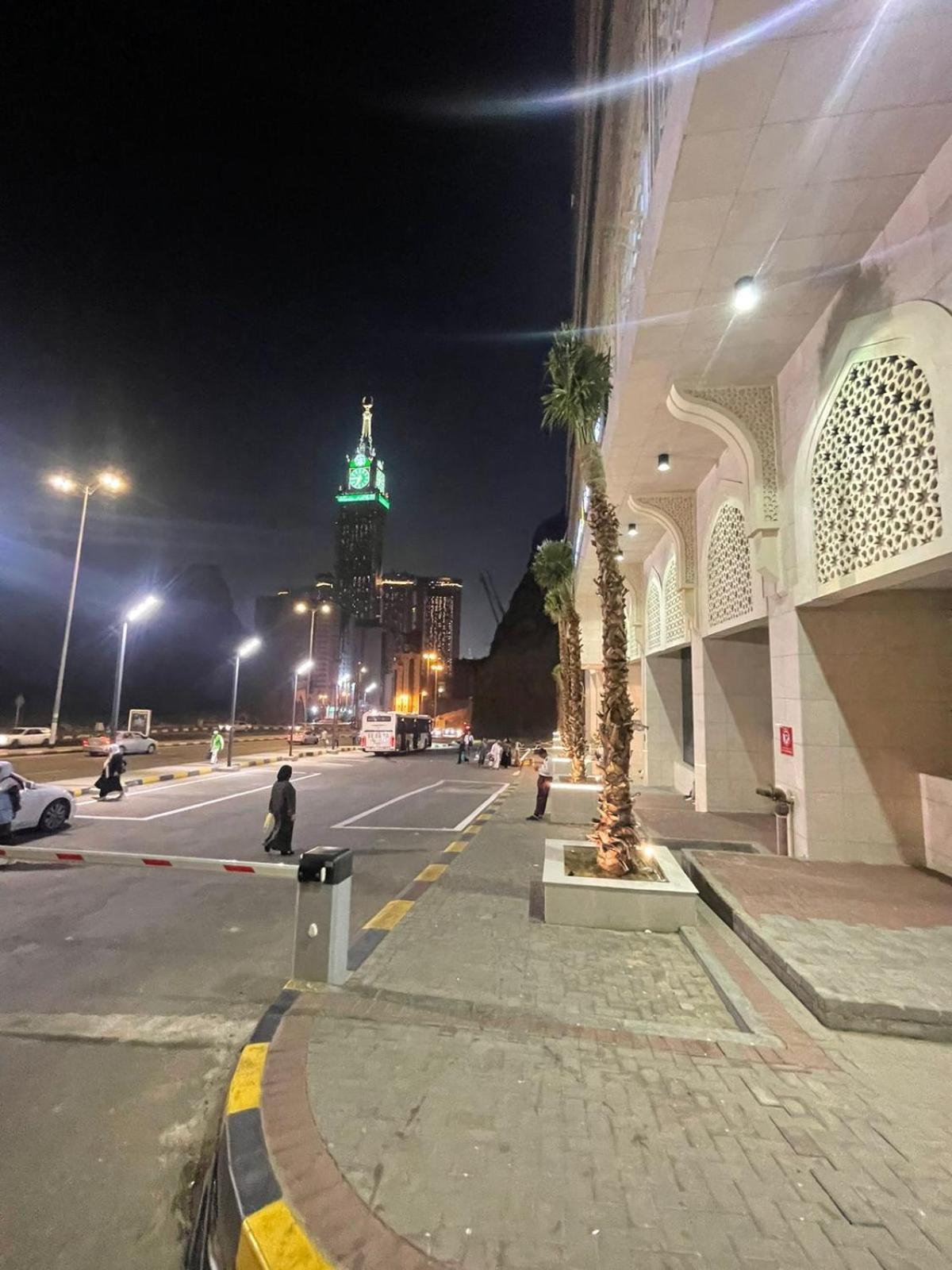 Hotel Nawazi Towers