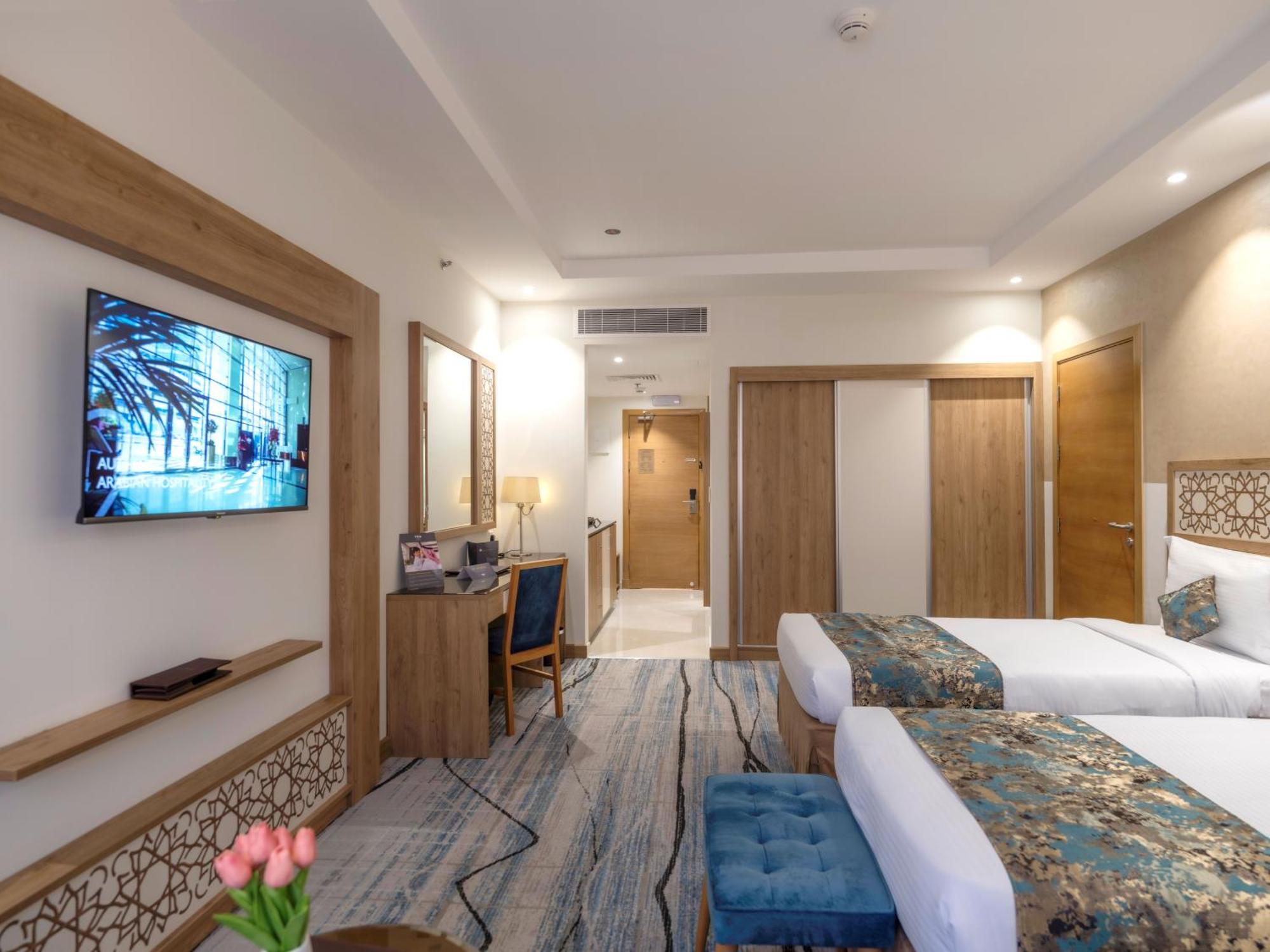 Time Ruba & Hotel 4*