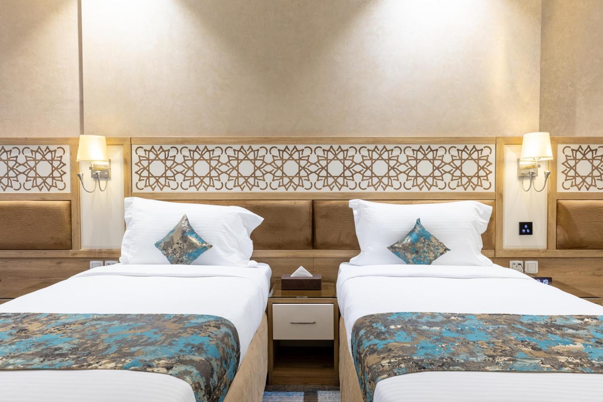 Hotel Time Ruba & 4*