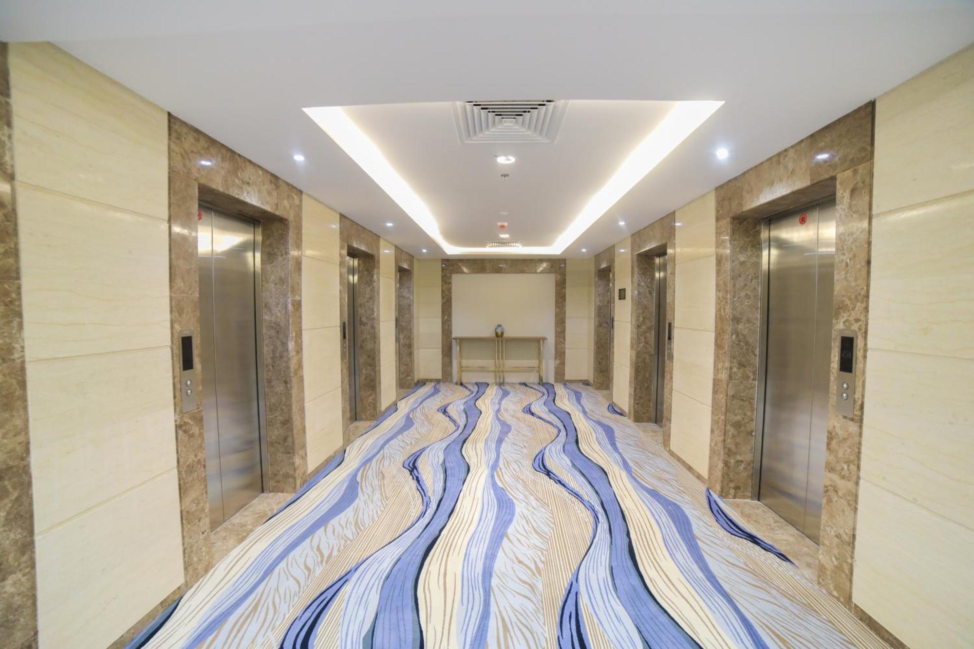 Hotel Time Ruba & 4*