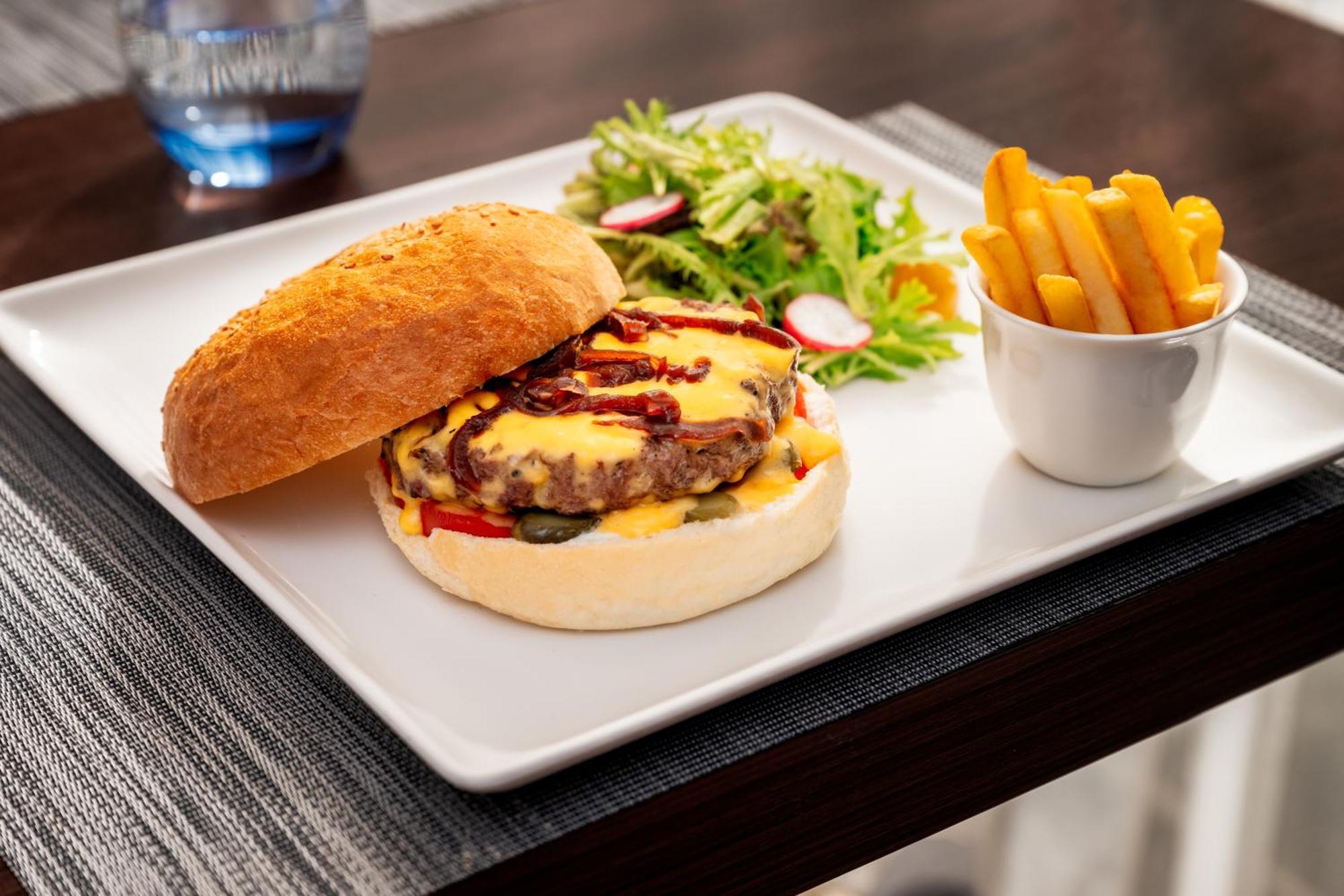 Time Ruba & Hotel