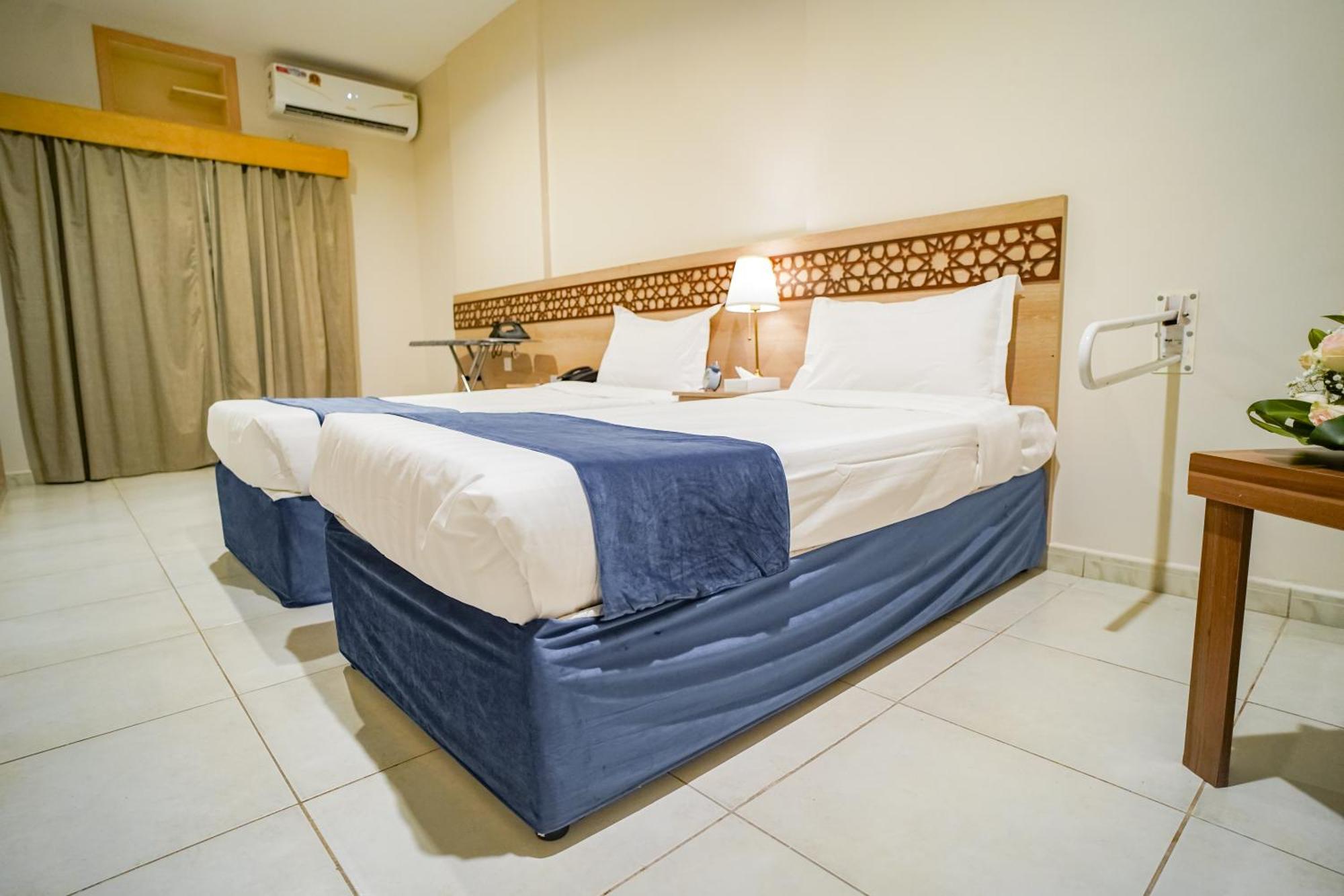 Hotel Osturat Emaar 2*