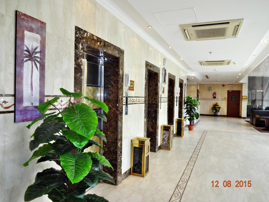 Hotel Reda Plaza