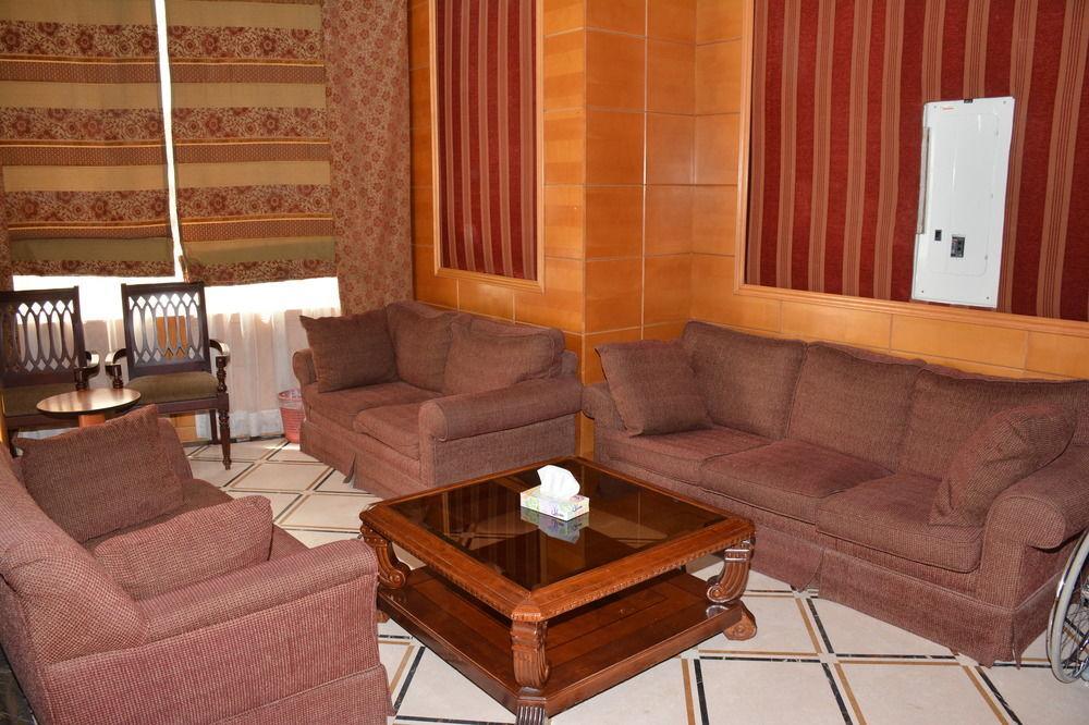Al Thuria Grand Hotel 3*