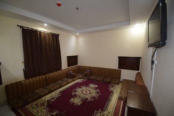 Blue Bow 4* Mecca