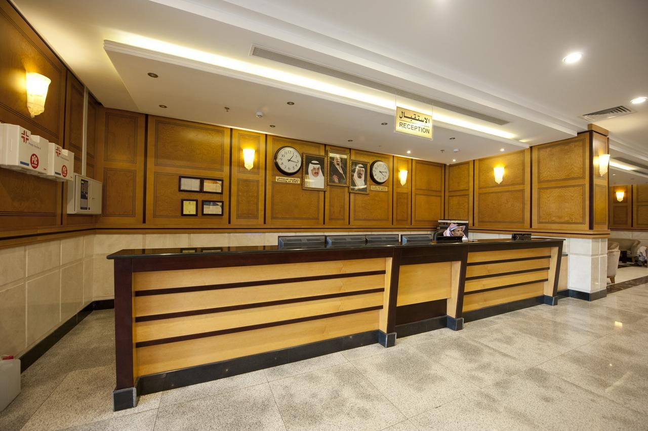 Hotel Al Fajr Al Badea 5 *