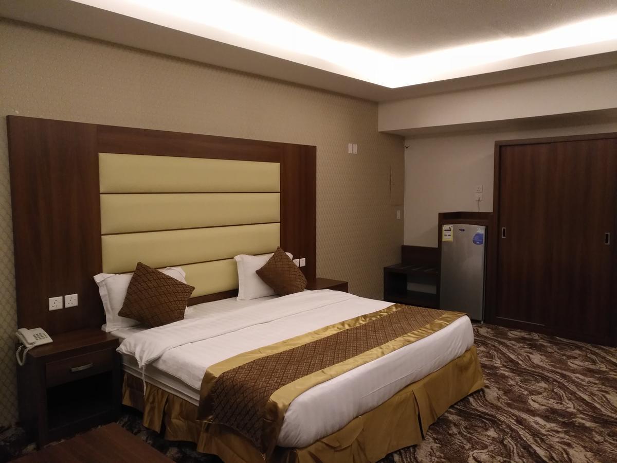 Crown Glory Suites 4* Mecca