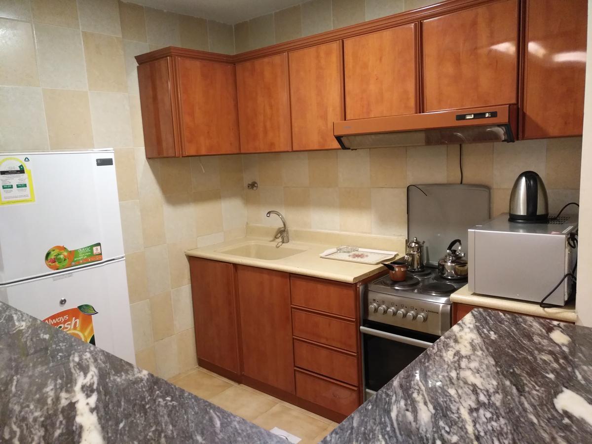 Crown Glory Suites Aparthotel 4*