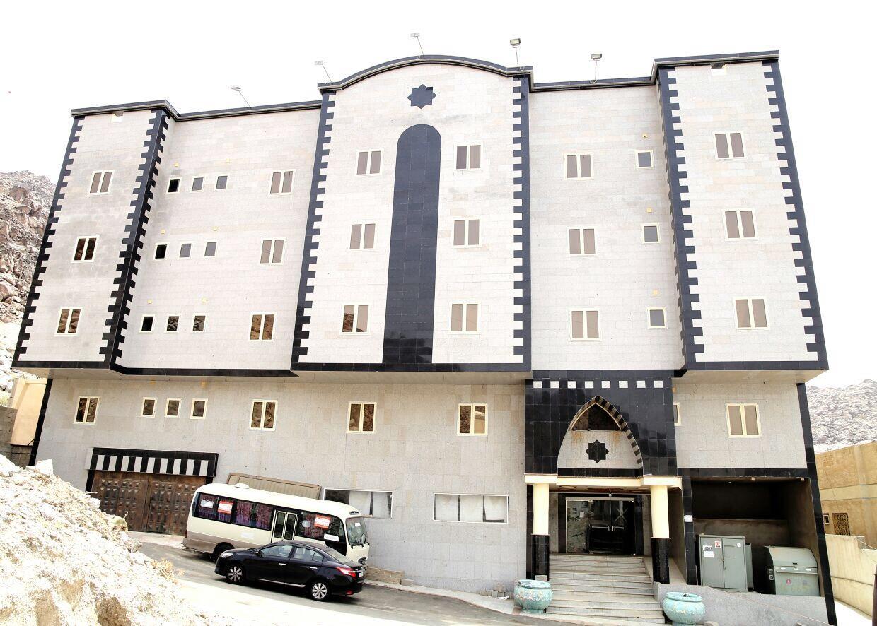 Al Nozol Al Malakia * Mecca