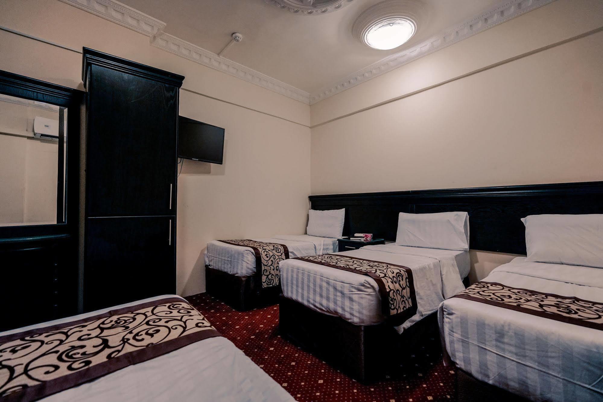 Qasr Al Riyadh Hotel Apartments 2*