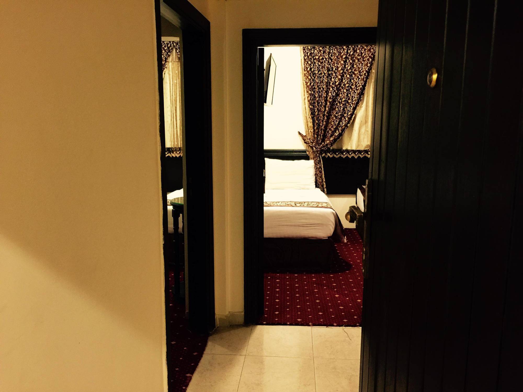 Qasr Al Riyadh Hotel Apartments