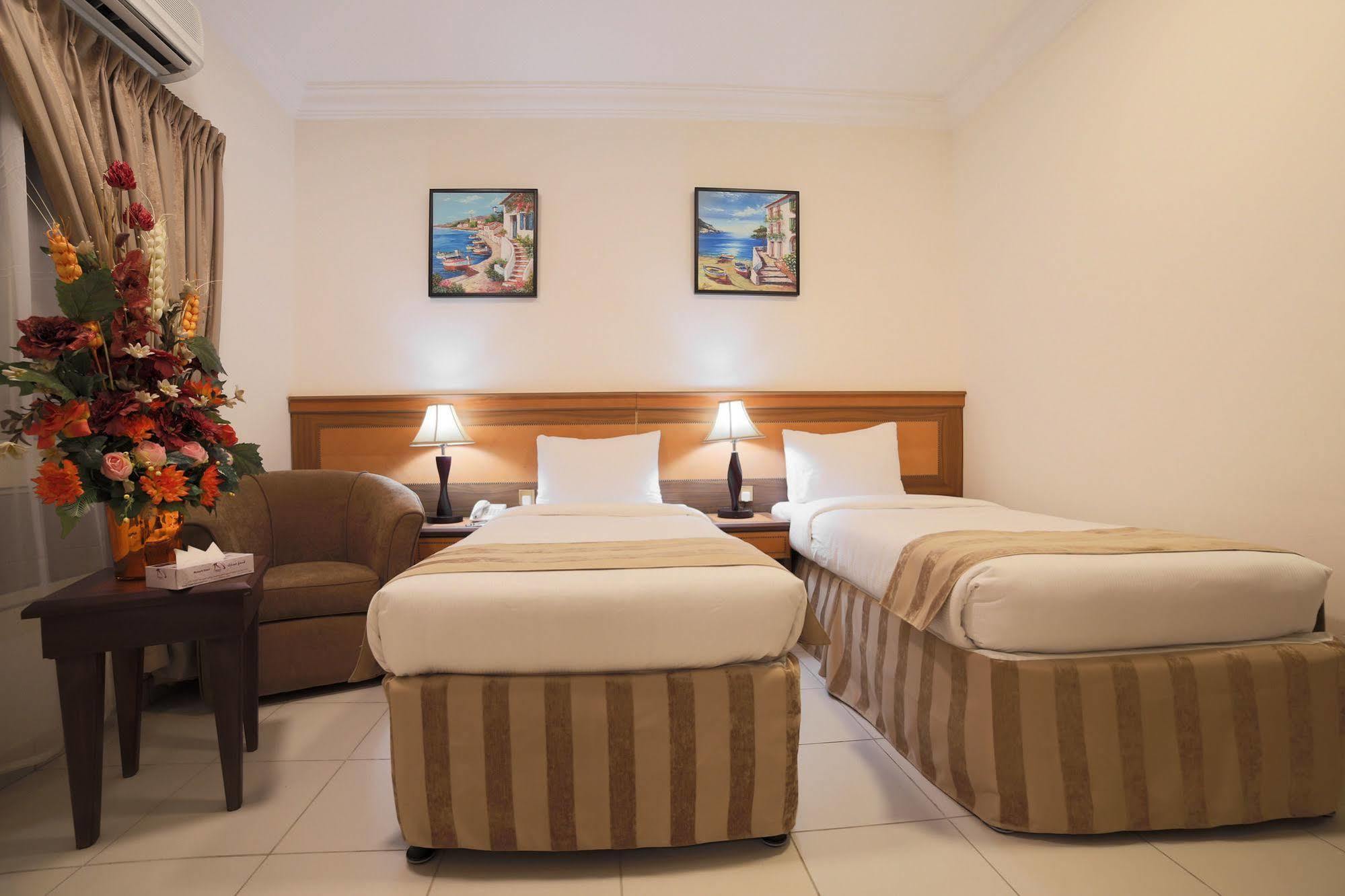 Mobark Al-khalil Hotel