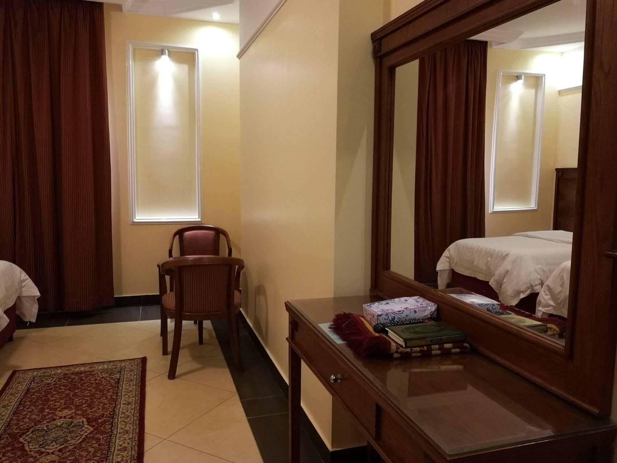 Hotel Jewar Al Mashaer 3*