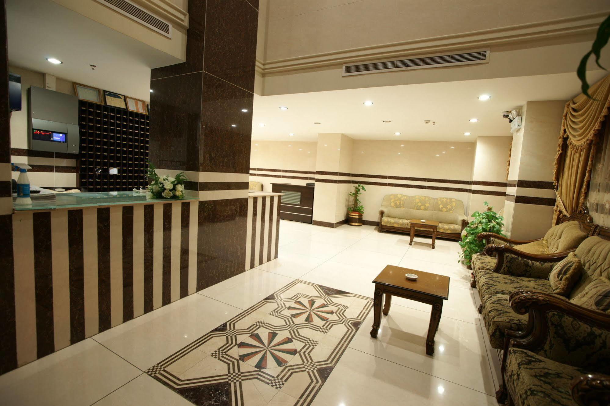 Al Azhar Nuzhah