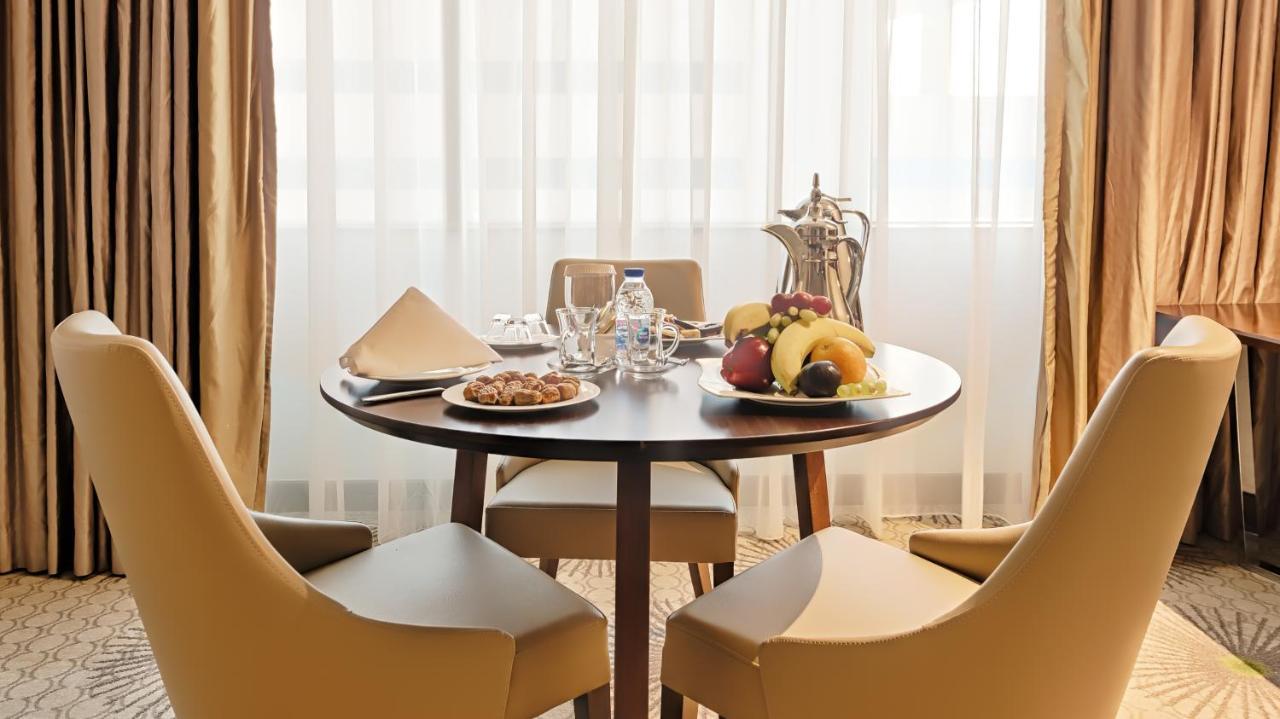 Al Azizia Hotel