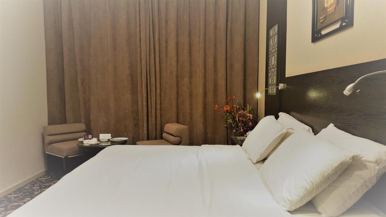 Al Hayat Line Hotel