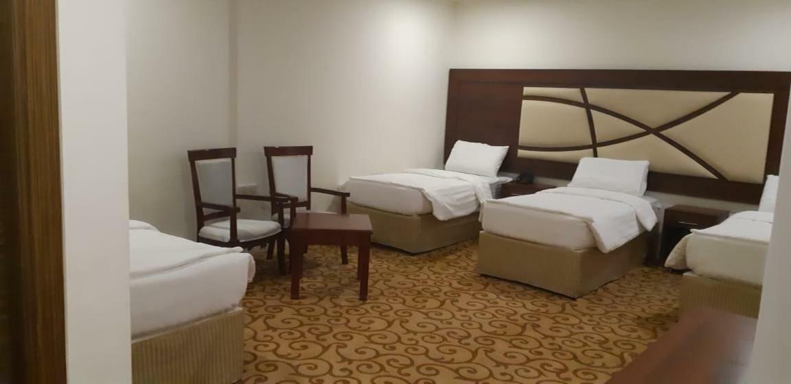 Zewar Al Mashaer Al Qasr Hotel