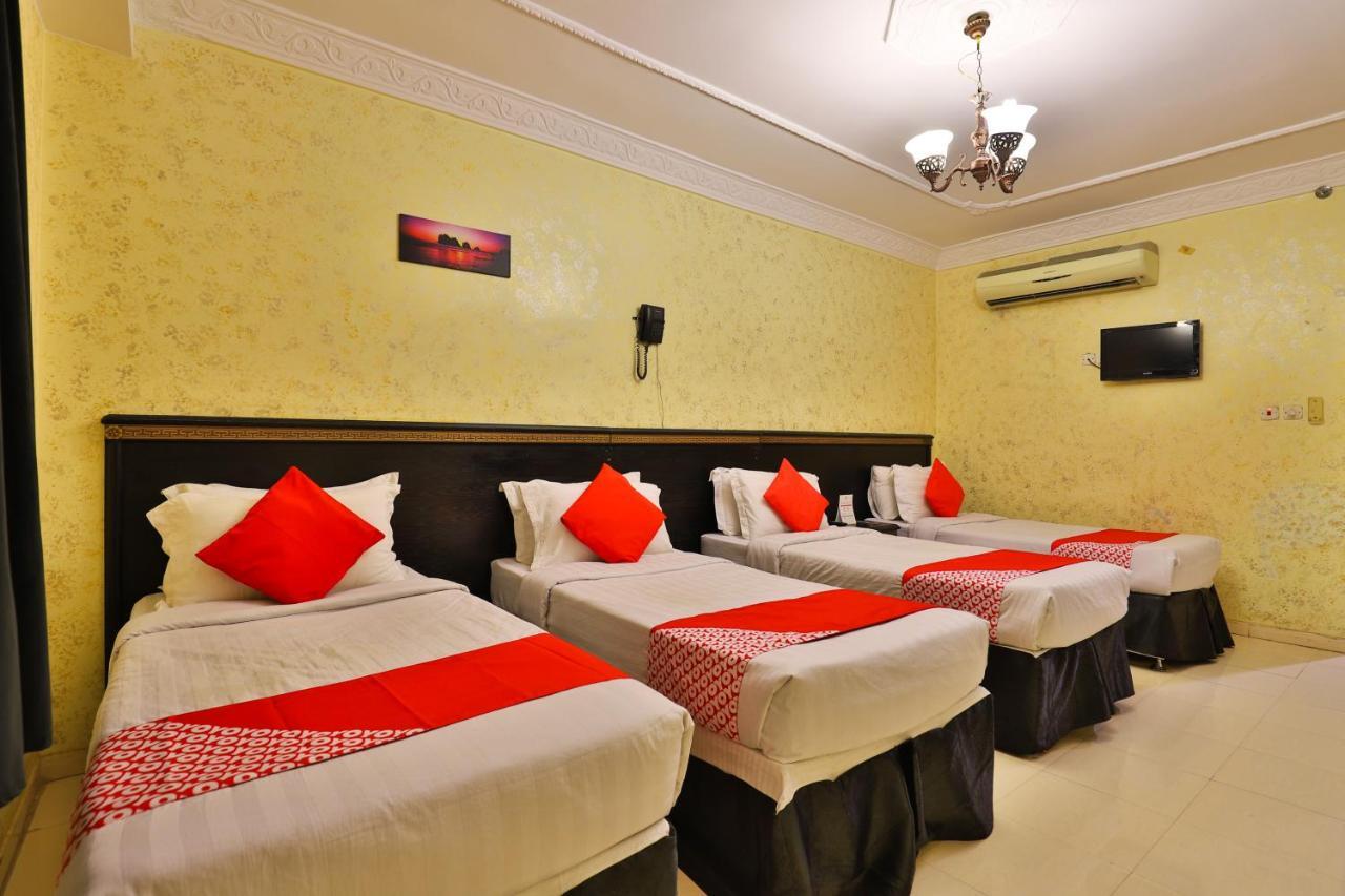 Hotel Oyo 376 Abdu Samad Al Sadawi 1 3*