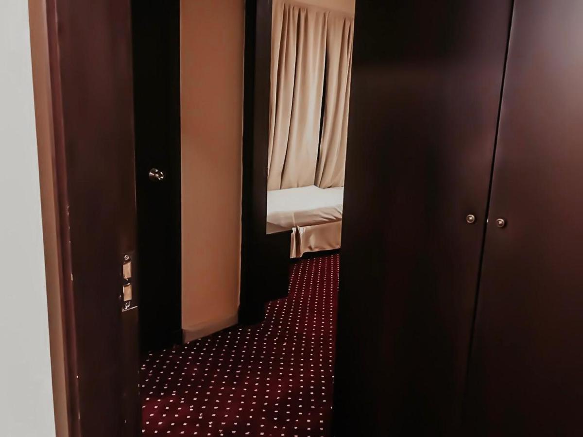 Hotel Dar Al Rahmah Danah
