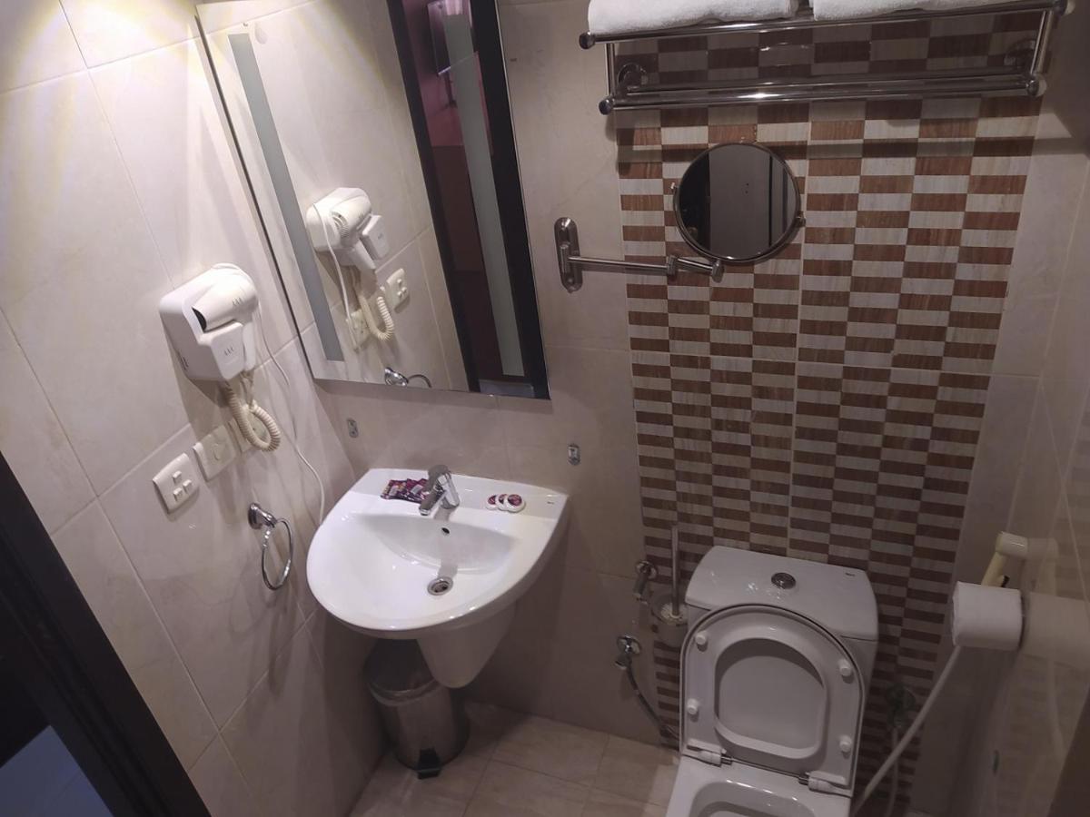 Meral Hotel 3*