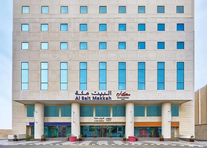 Makarem Al Bait Al Azizia Hotel