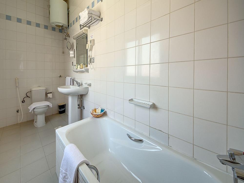 Elaf Ajyad Makkah Hotel 2*