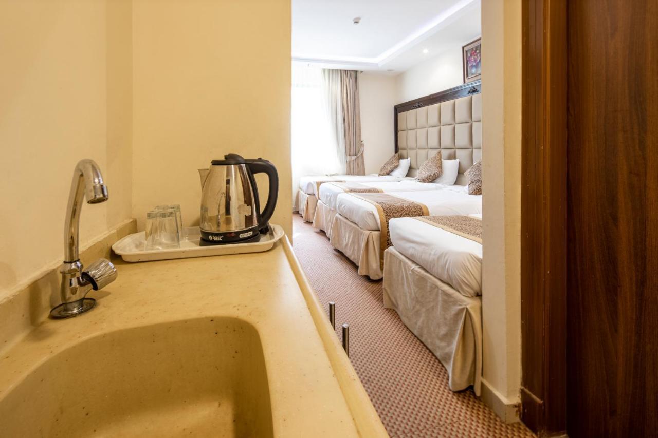 Kyona Alaziziyah Hotel