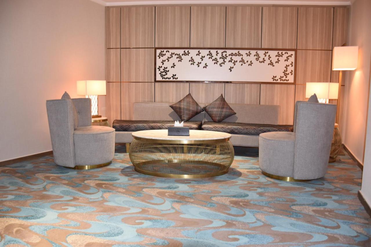 Hotel Midan & Al Aziziya 4*