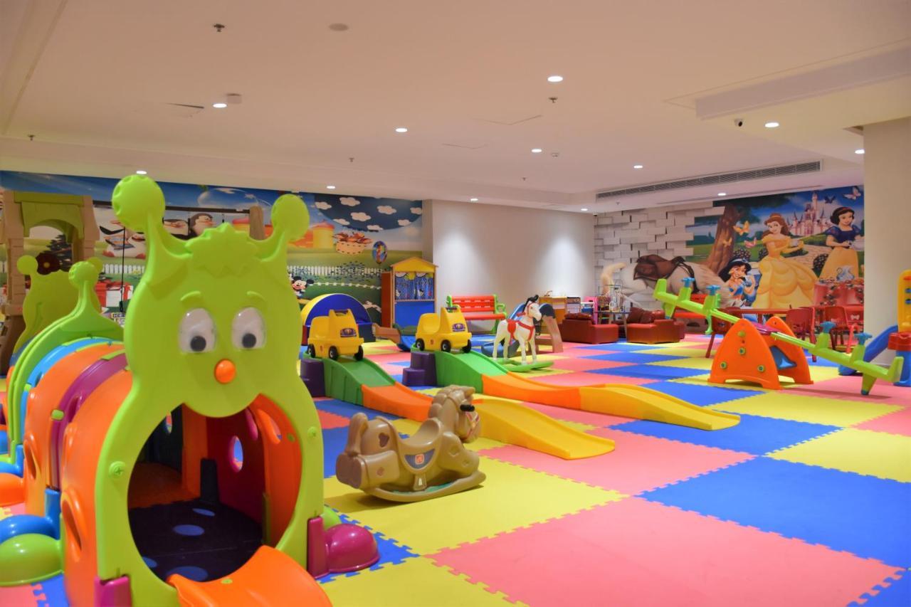 Midan & Al Aziziya Hotel
