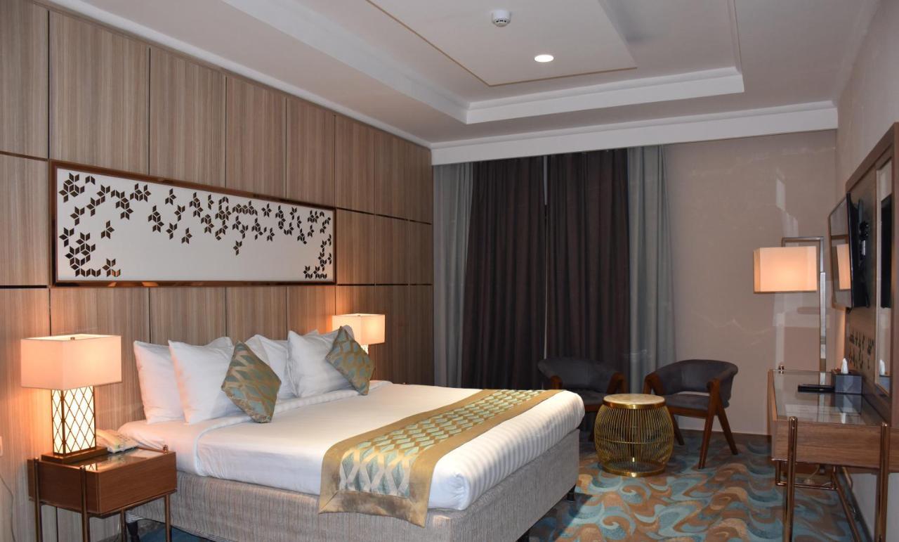 Midan & Al Aziziya Hotel 4*