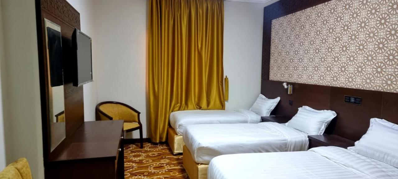Hotel فندق برادايس العالمية توصيل للحرم 4*