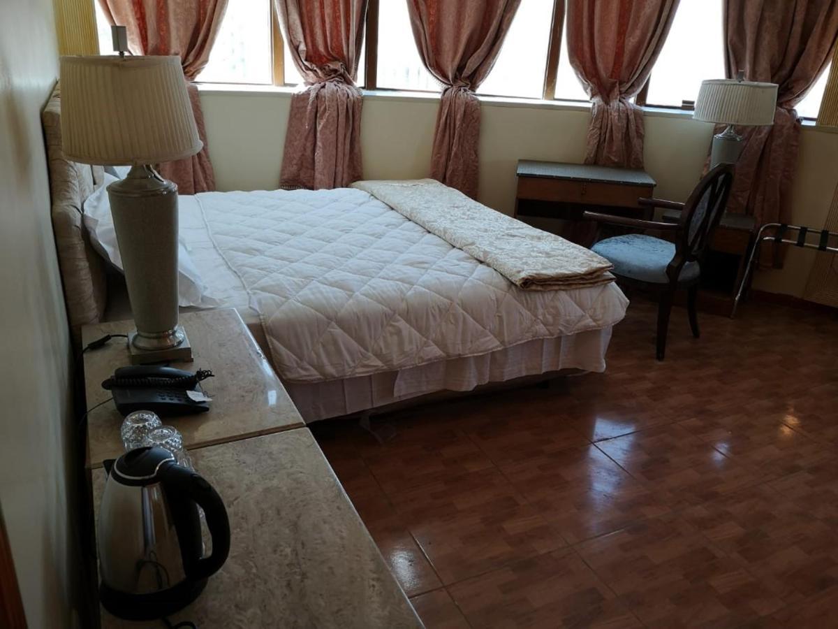 Mashreg Kudai Hotel *