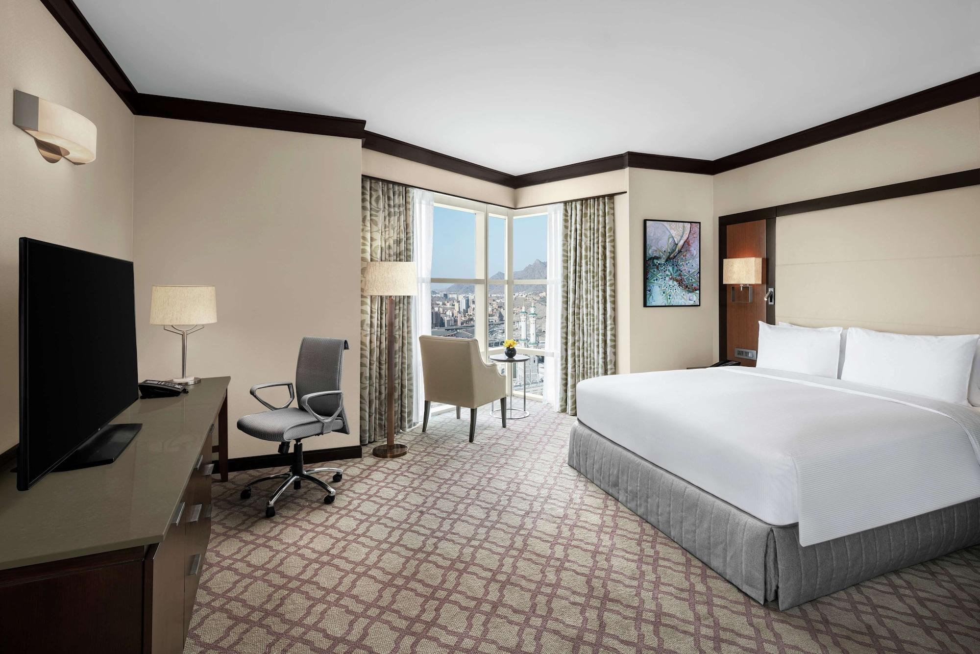 Doubletree By Hilton Jabal Omar Makkah 4*