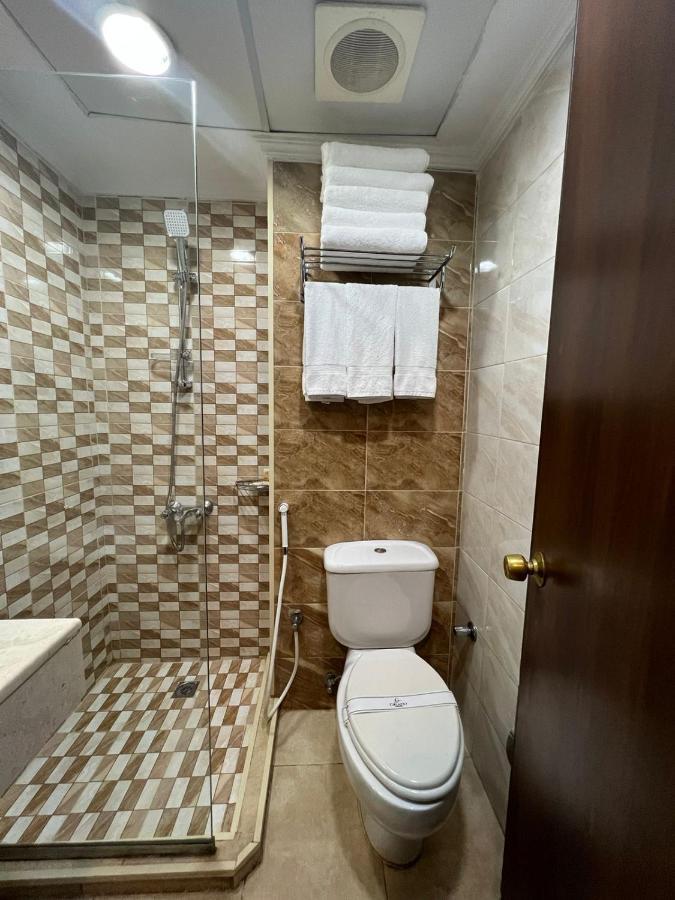 Hotel Abraj Al Tayseer Tuwa