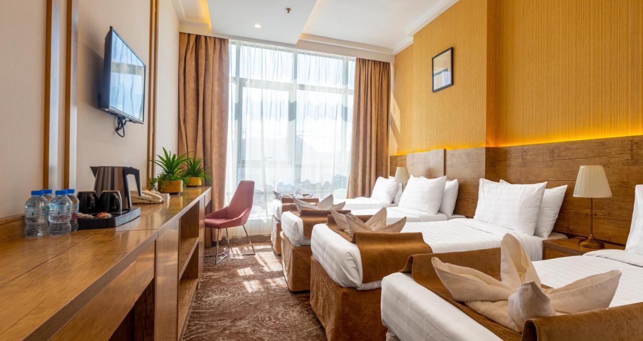 Hotel Emaar Legend *