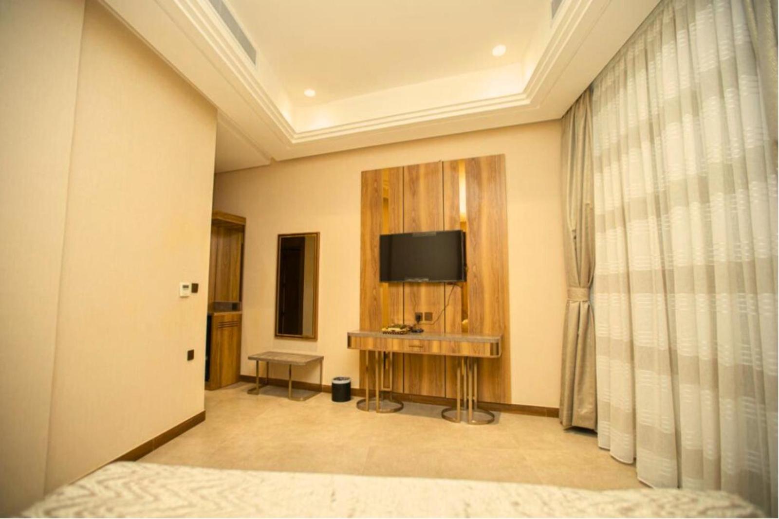 Hotel Midan & Al Aziziya Mecca