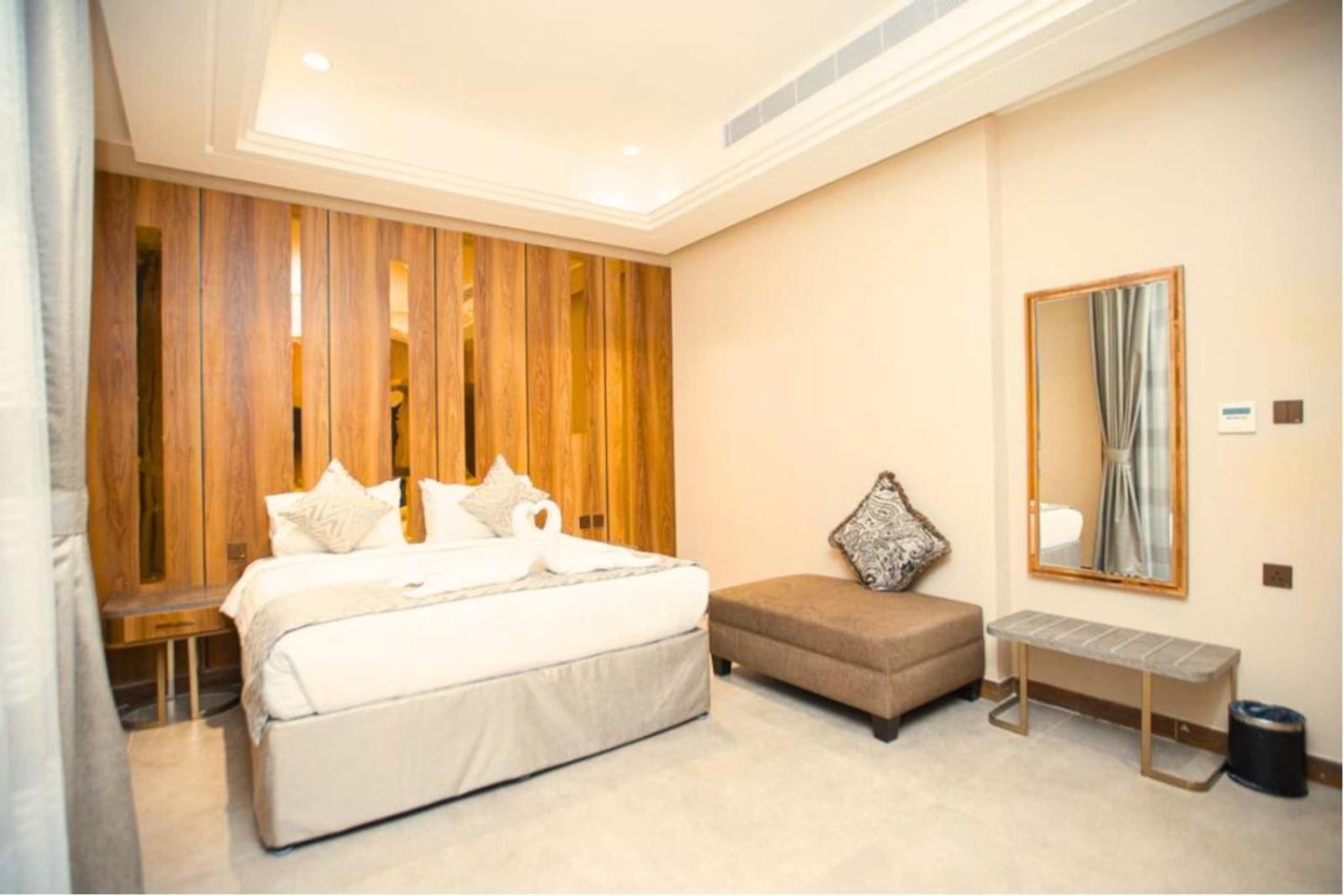 Hotel Midan & Al Aziziya Mecca