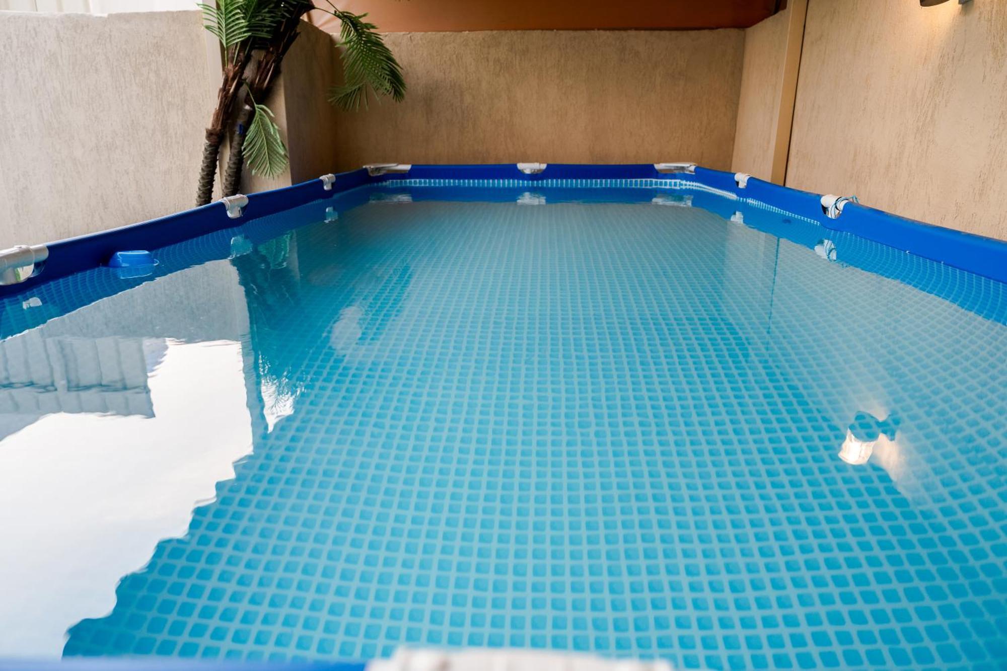 Lux Kaaba Rooftop Pool