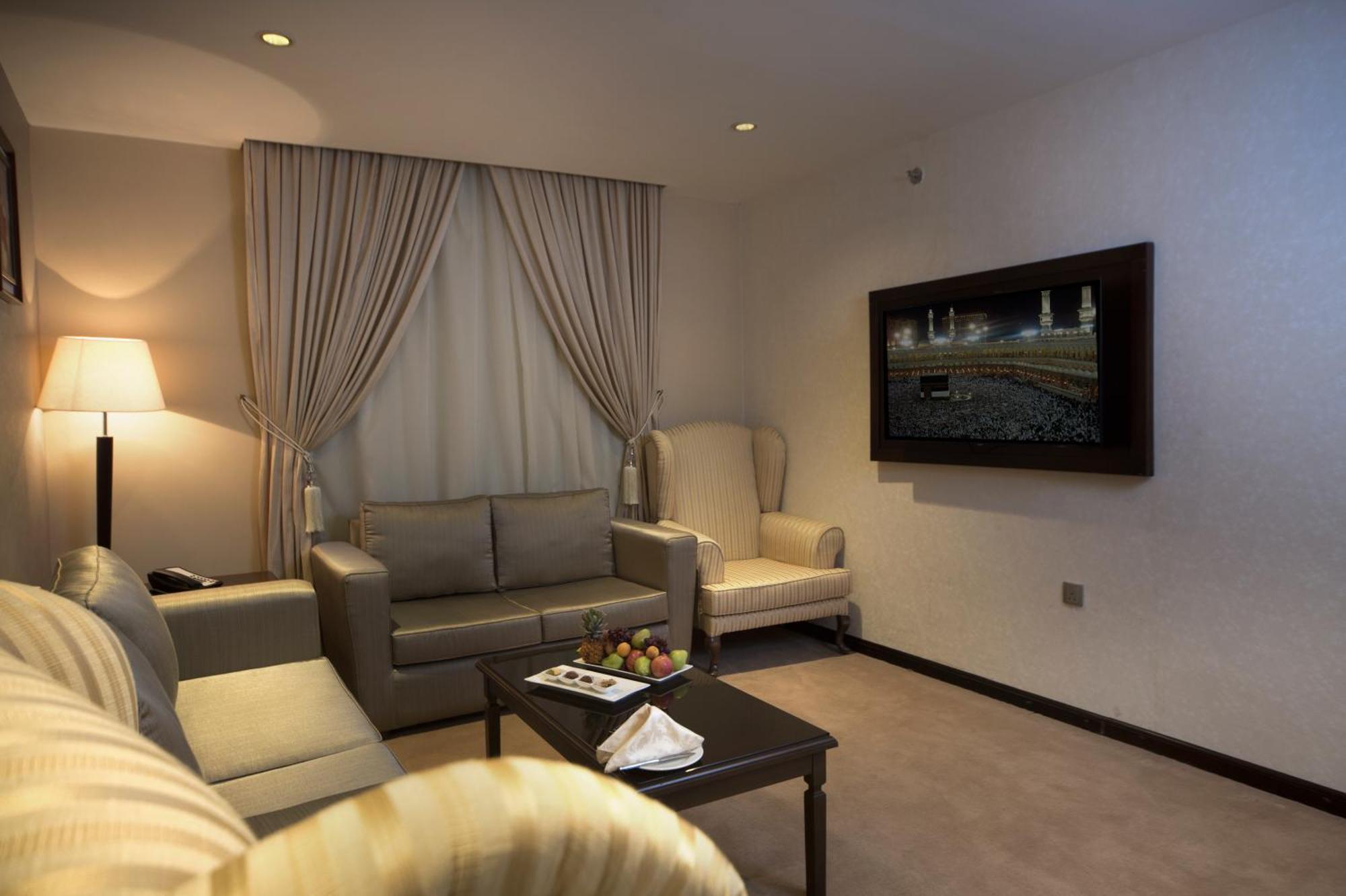 Hotel Razana Al Rawdha